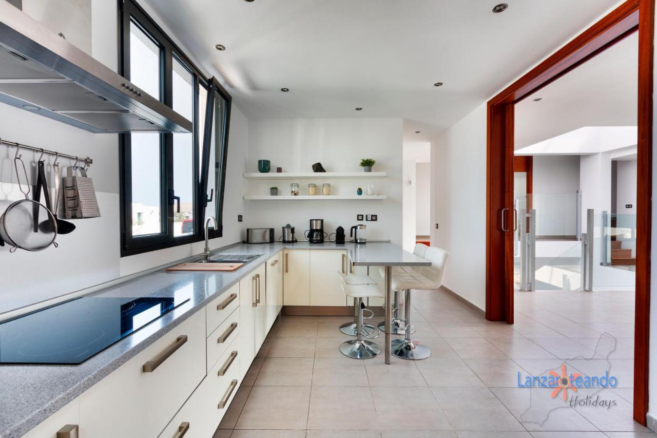 Вилла Casa Blanca Teguise Тегисе Экстерьер фото