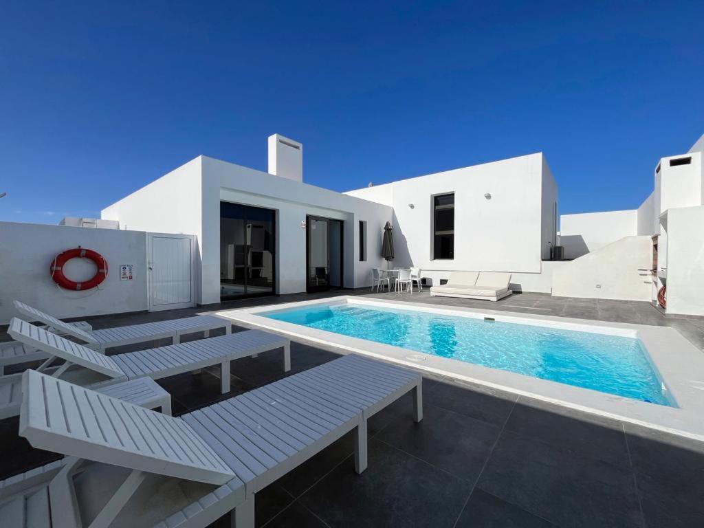 Вилла Casa Blanca Teguise Тегисе Экстерьер фото